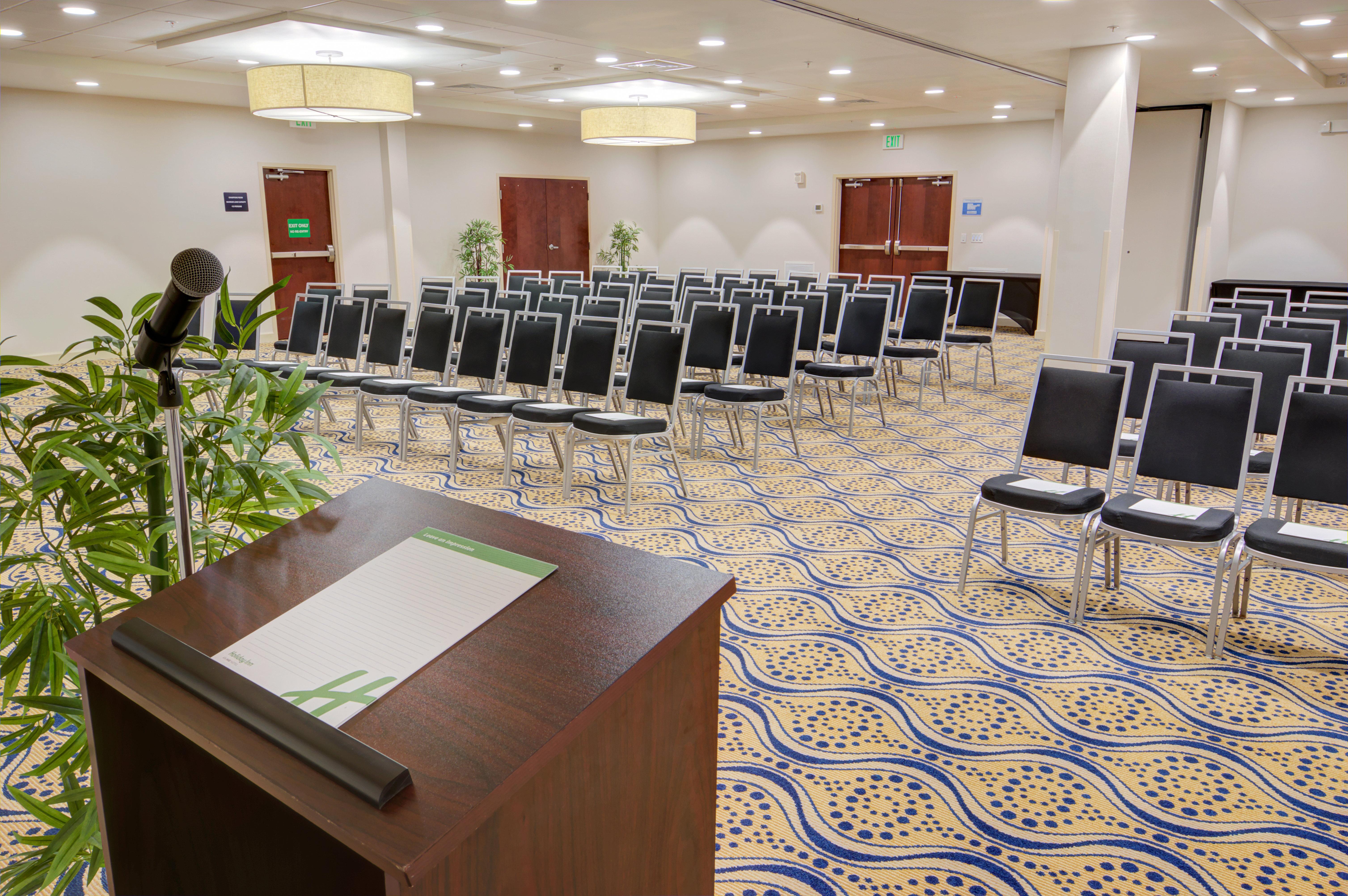Holiday Inn Gainesville-University Center By Ihg Extérieur photo
