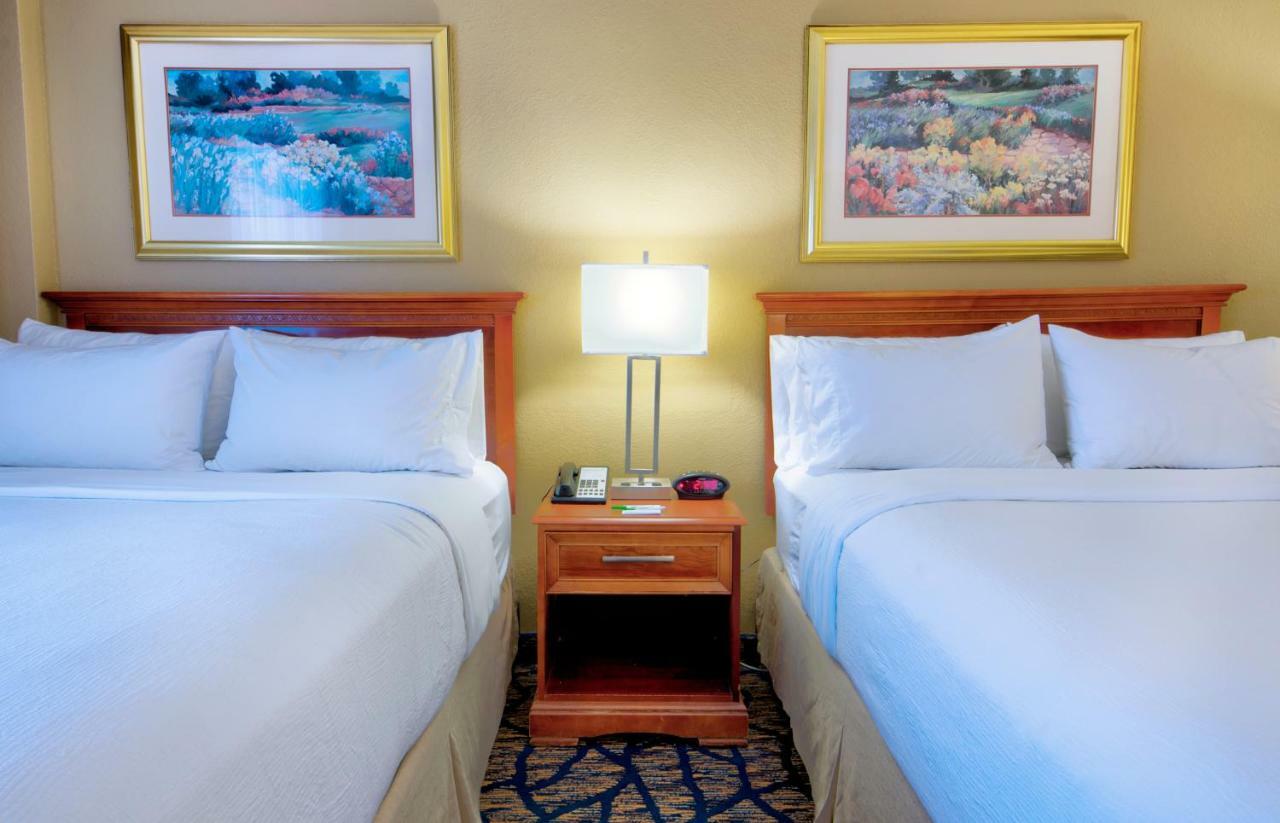 Holiday Inn Gainesville-University Center By Ihg Extérieur photo